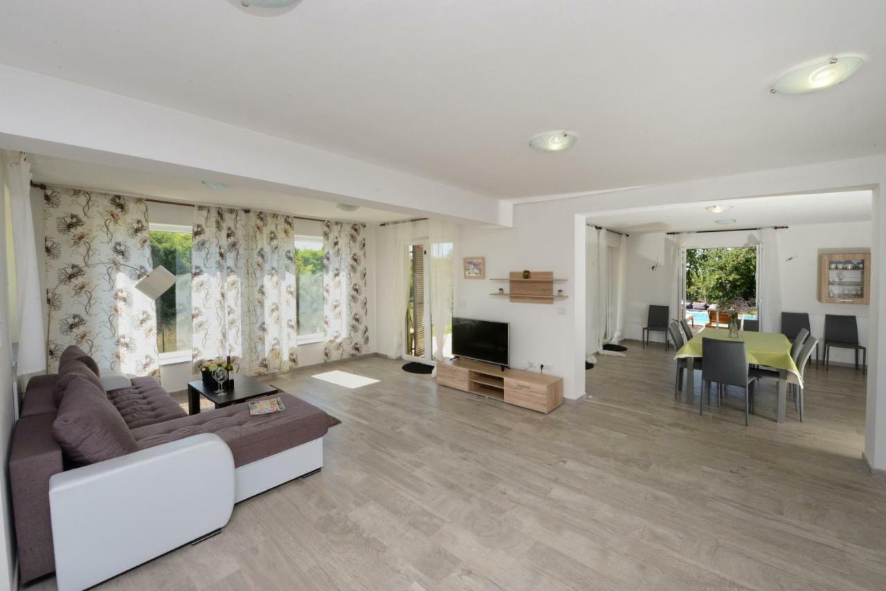 Villa Kontesici 14 Zelena Laguna エクステリア 写真