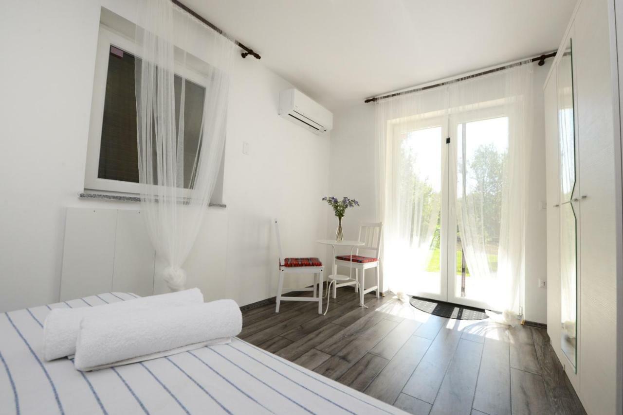 Villa Kontesici 14 Zelena Laguna エクステリア 写真