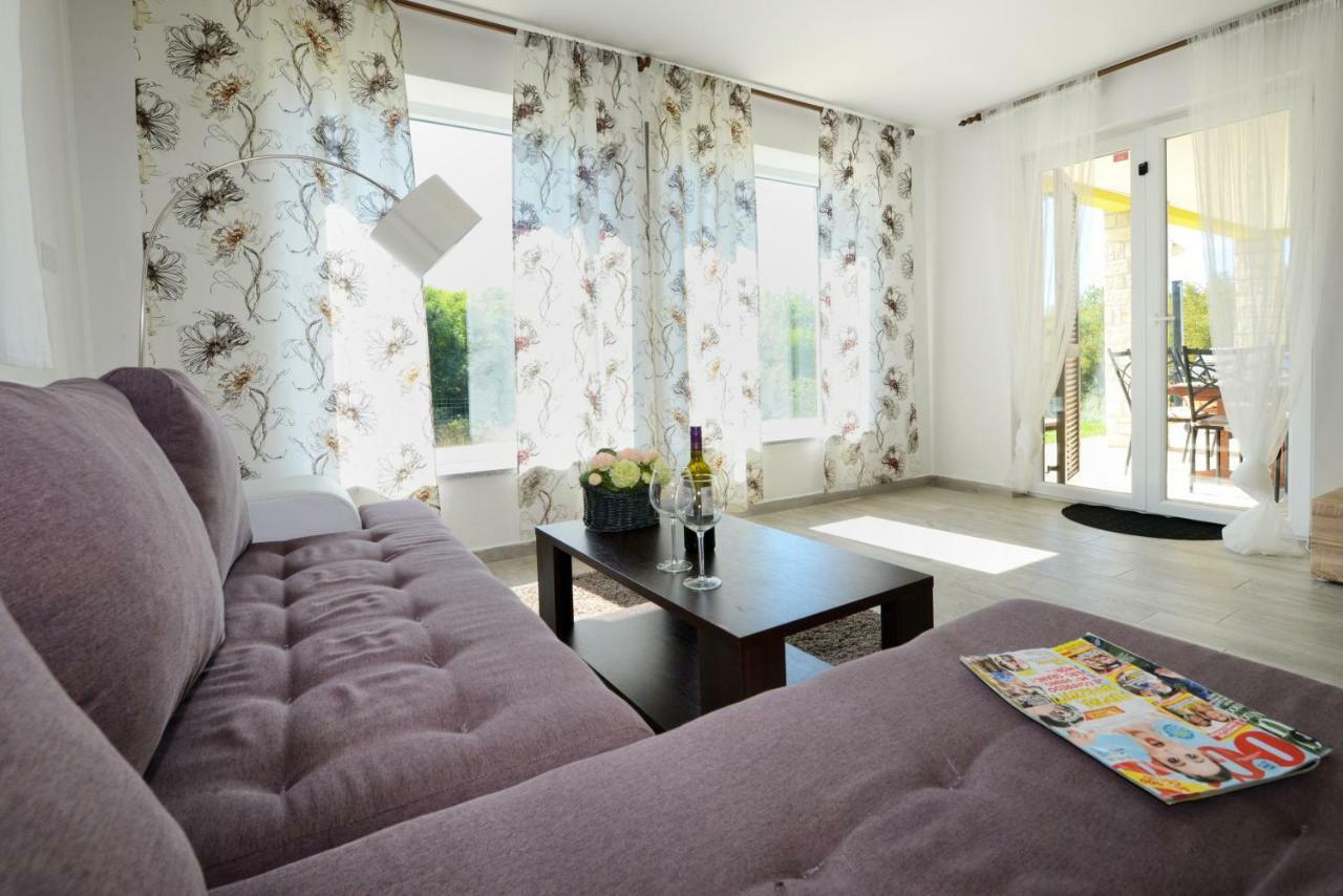 Villa Kontesici 14 Zelena Laguna エクステリア 写真
